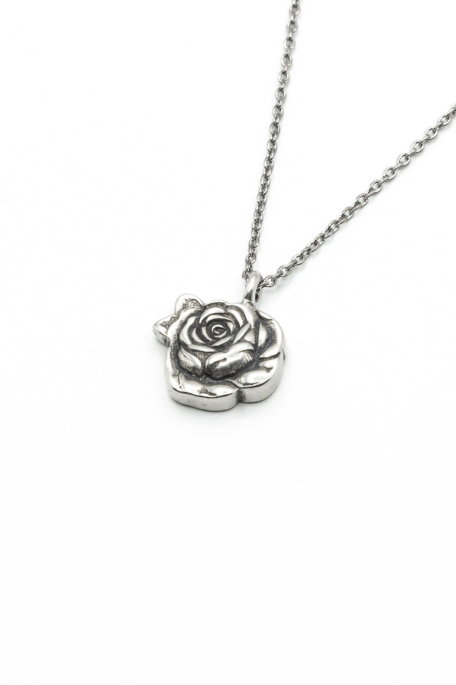 Rose Mini Necklace