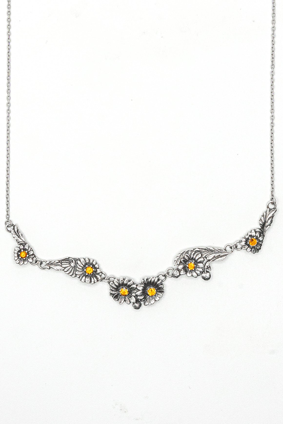 Daisy Necklace