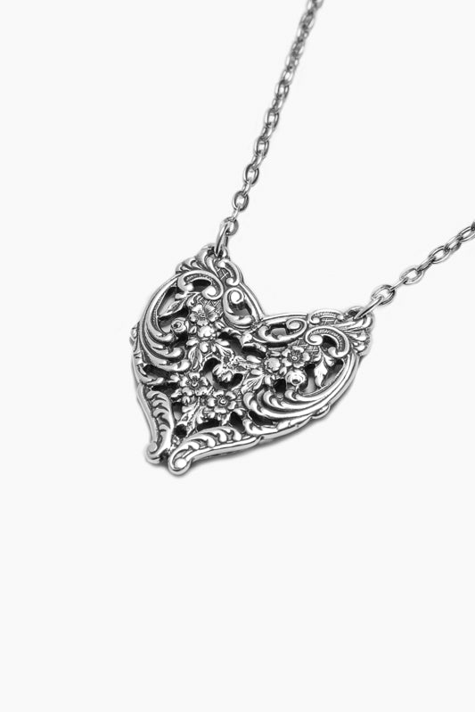 English Lace Sterling Silver Heart Necklace